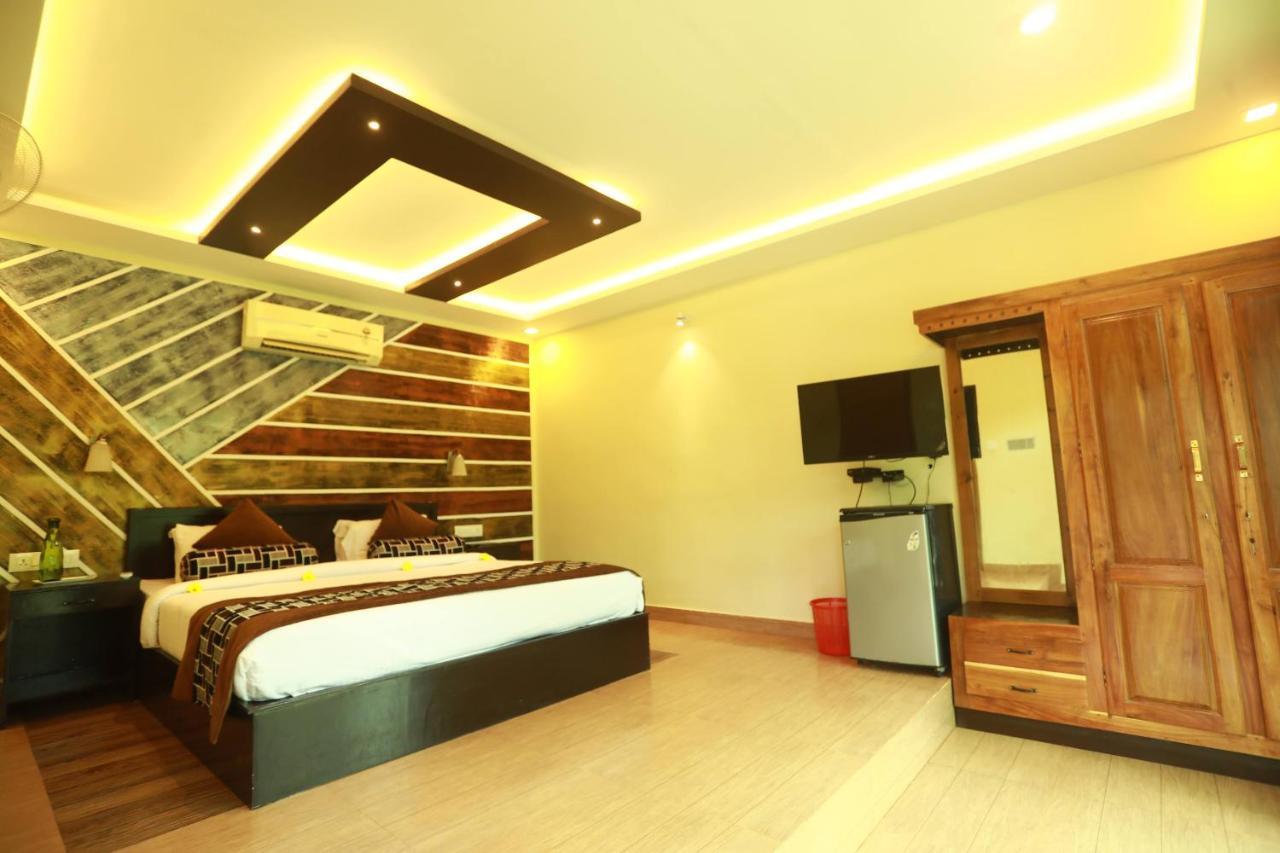 Lara Lake View Resort Thiruvananthapuram Exterior foto